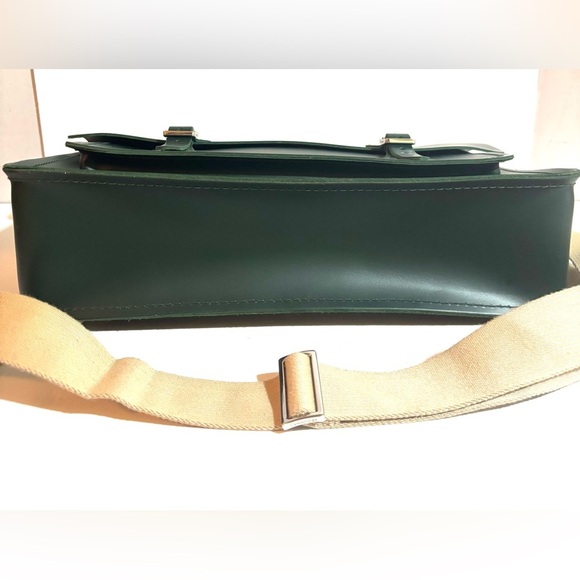 The Cambridge satchel unisex messenger briefcase Classic Green Leather bag - Picture 6 of 7